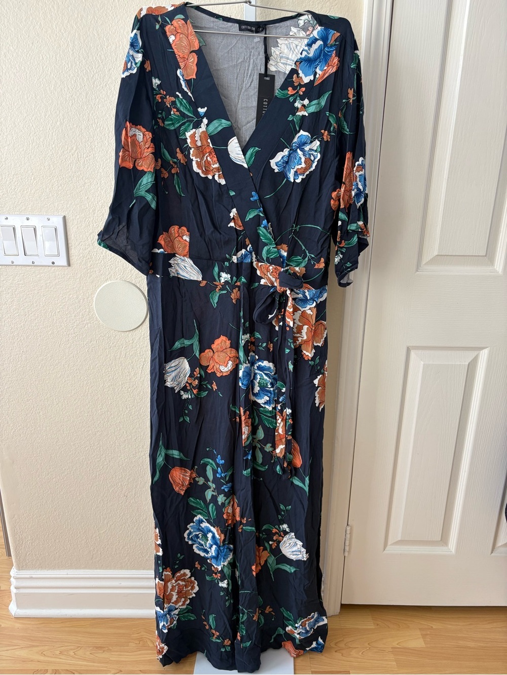 NWT - Cotton On Kassie Kimono Sleeve Jumpsuit in Penny Floral Midnight - Size XL